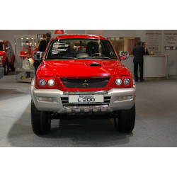 Mitsubishi L200 HB3/H1 96-