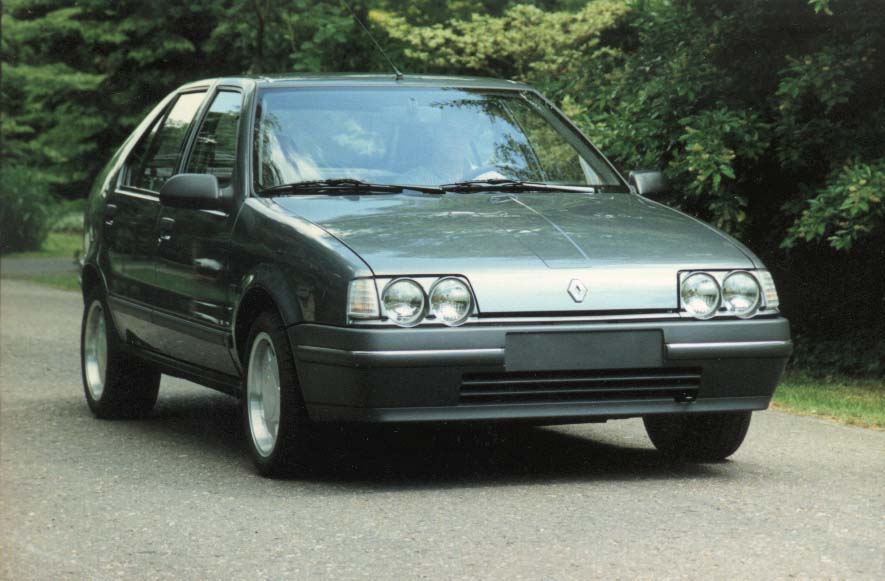 Renault Super 19 Ph1 1988-